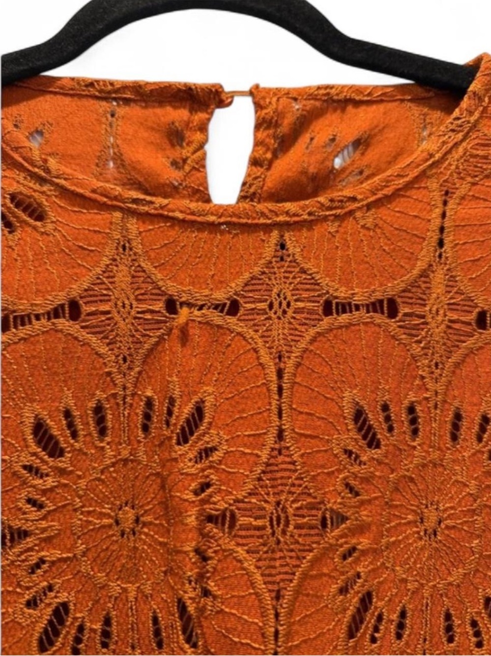 Women's Burnt Orange Lace Long-Sleeve Top - Picture 4 of 7